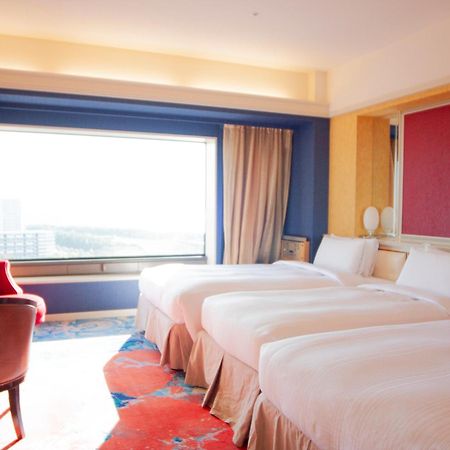Hotel New Otani Makuhari Чиба Екстериор снимка