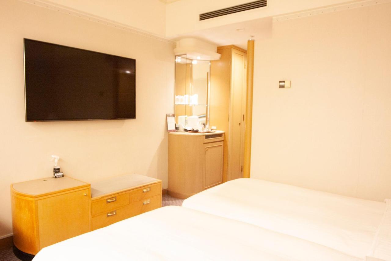 Hotel New Otani Makuhari Чиба Екстериор снимка