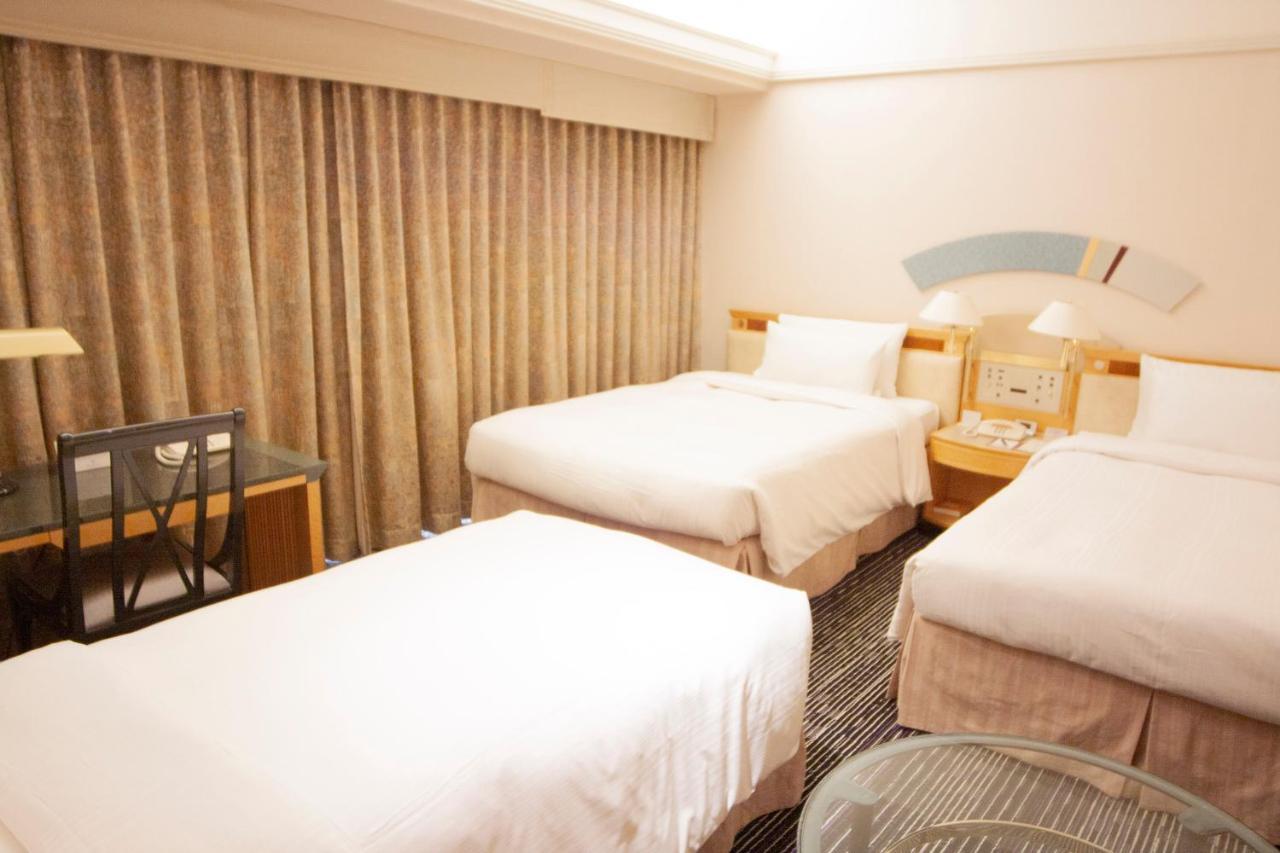 Hotel New Otani Makuhari Чиба Екстериор снимка