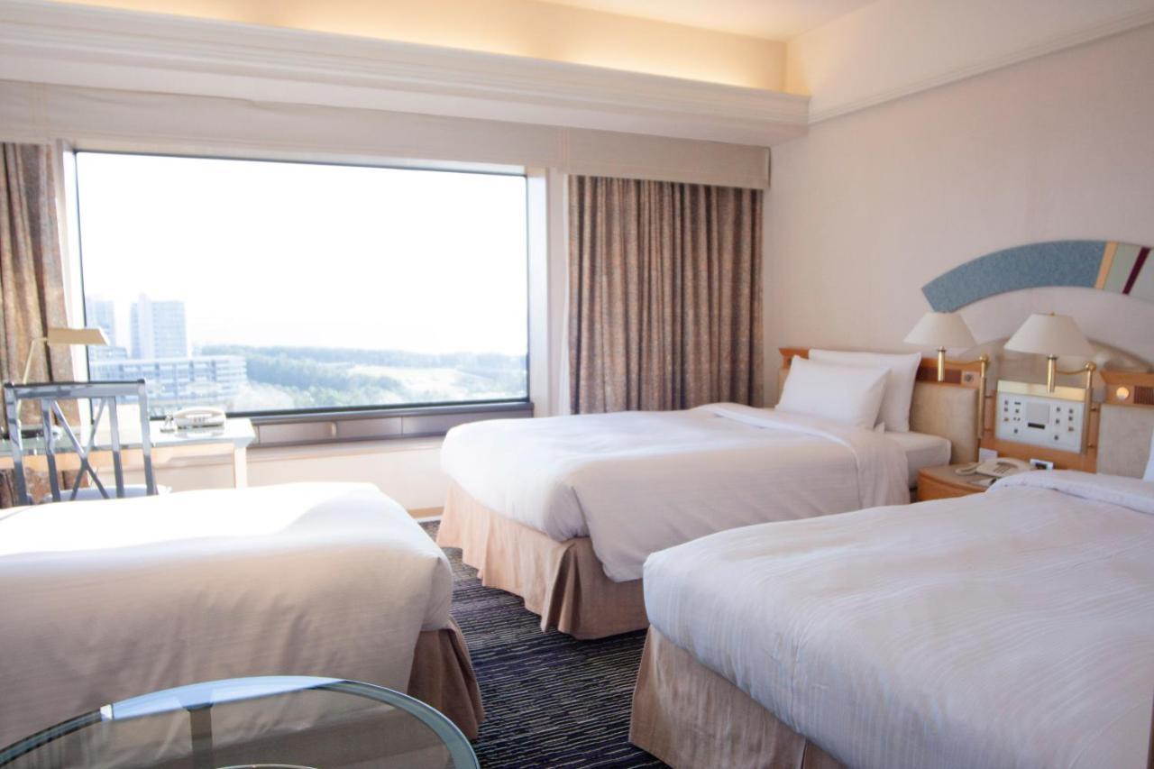 Hotel New Otani Makuhari Чиба Екстериор снимка