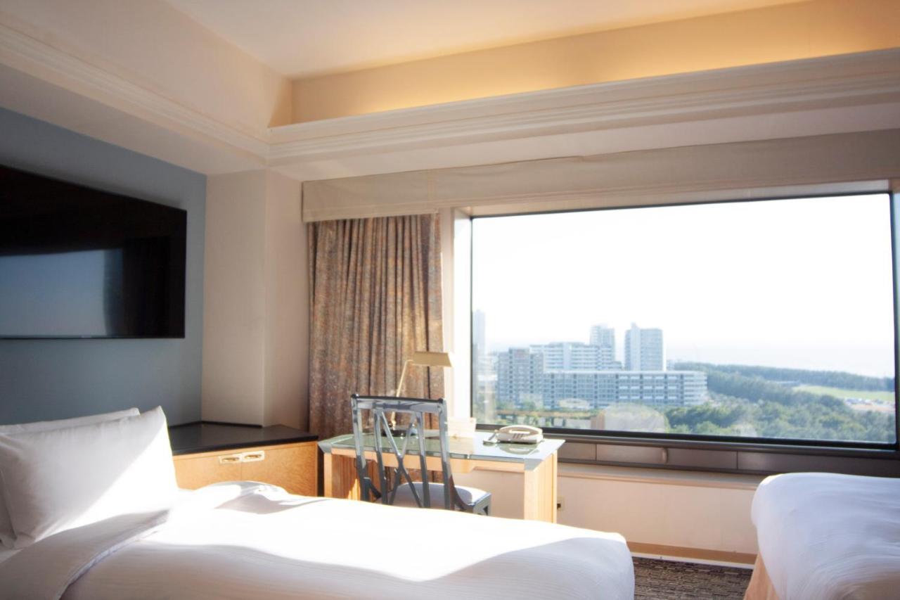 Hotel New Otani Makuhari Чиба Екстериор снимка